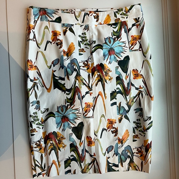 Dresses & Skirts - 🩵Sandra Angelozzi Floral Print Skirt